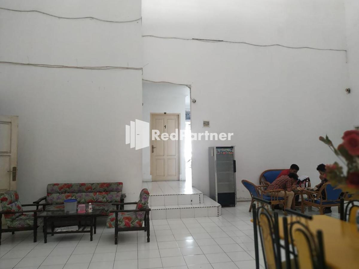 Hotel Samrat Palu Esterno foto